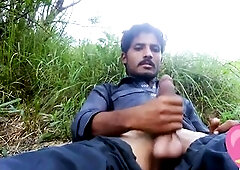 EuropeSoloBoy Gives The Deepest Fellatio Gratification