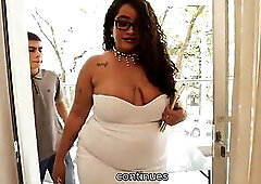 A slim, mischievous student screws a teacher with a large ass