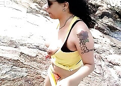 THE NAKED BEACH Exhibitionist Pair Voyeur Public Outside Reality Romance Amateurs