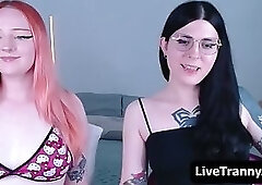 chloe levine sizzling cam session 21 jun 26