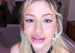 Stellafatale and Ystellas Plump Lips Fetish Compilation