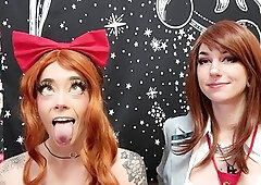 Redheaded teen babe sucks