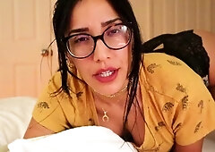 Brunette Solo Webcam Masturbation