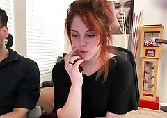 Redhead webcam girl turn to real horny on the show