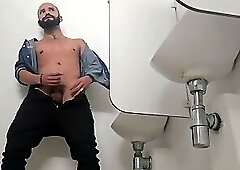 Jerking off in the shower