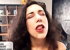 Masturbation at home alon whit THEBADPEACH Toy