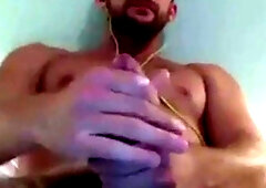 Big Cock Man Cums on Webcam