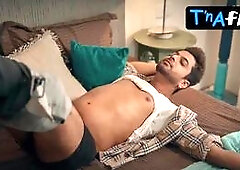Bharti Jha Sexy Scene  in Happy Ending