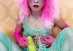 Oanh Le transgender wearing sexy clothes porn cucu too much pleasure